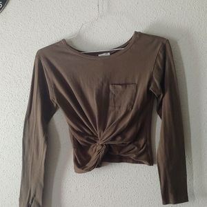 Military green tied crop top.